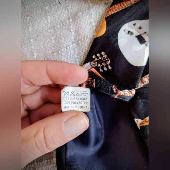 Guitar Neck Tie by Steven Harris, Excellent Condition, 100% Polyester Dry Clean - Picture 6 of 6